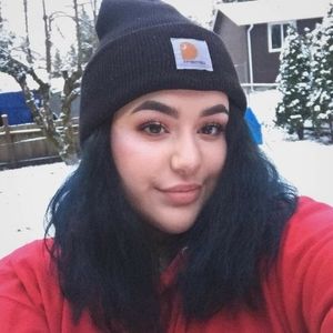 Meet your Posher, Trina